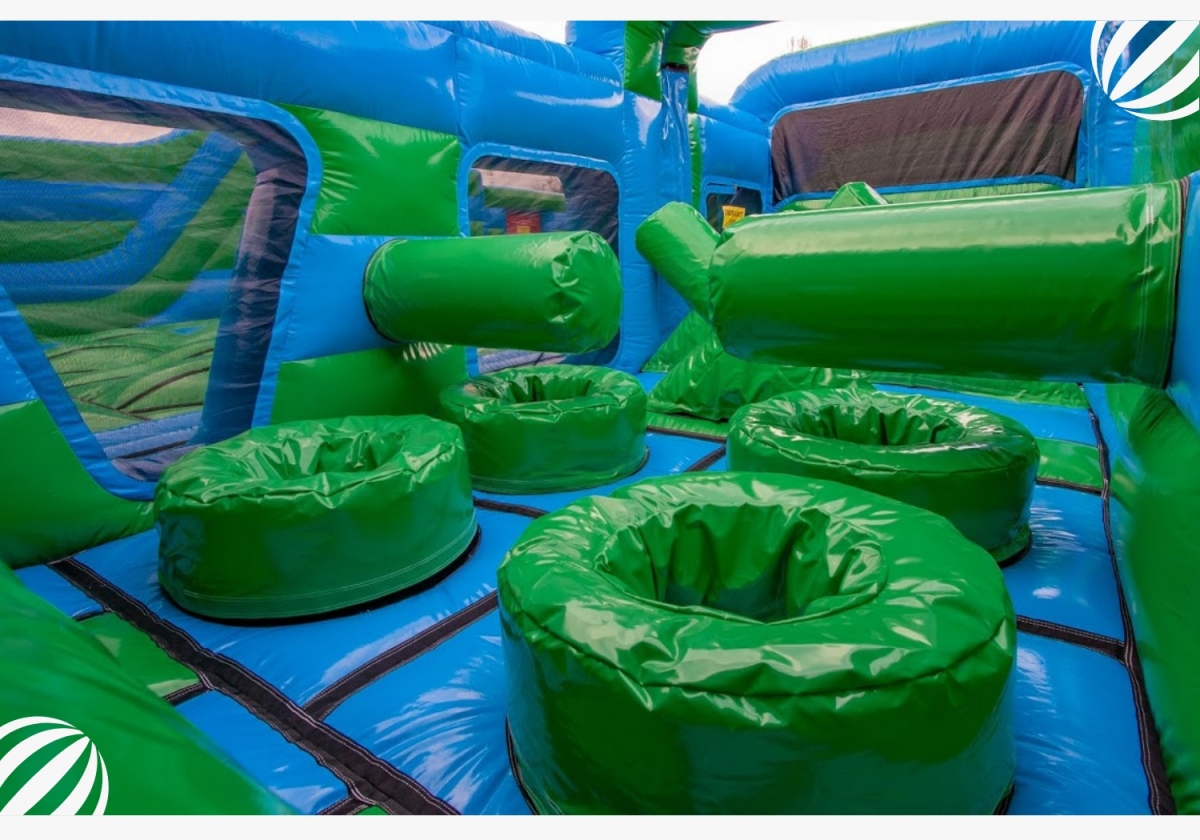 Professional inflatables, towns, inflatable slides for outdoor and indoor